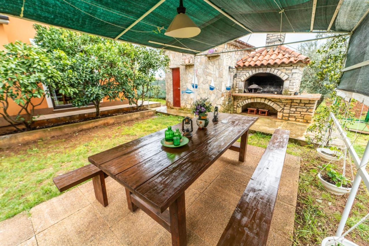 House Silvija Pula Apartment Ngoại thất bức ảnh